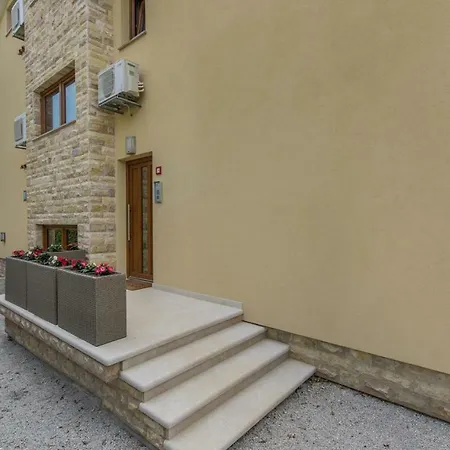 Hana In Vendégház 4*